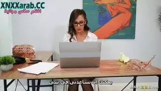 بورنو وظيفة المكتب: الموظف يملأ مهبل رئيسته الضيق خلال العمل الإضافي