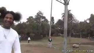 الثور الأسود يمارس الجنس مع زوجتي: دياثة شديدة إكس إكس إكس