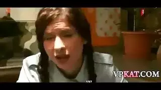 أمره ذات ذيل الحصان مع ديك قضيب كبير