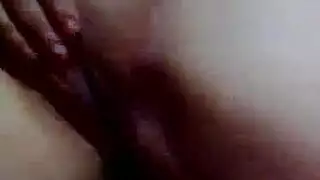 جمال عربي إكس إكس إكس: أثداء طبيعية كبيرة وجنس فرج حليق