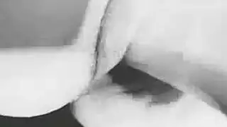 شيخ فيه المني بنك زوجته رجل يمتع له يجب