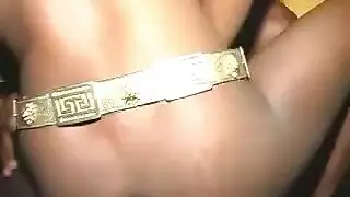 فتيات عاريات تم تصويرهن سرًا في حمامات عامة إباحية مجانية