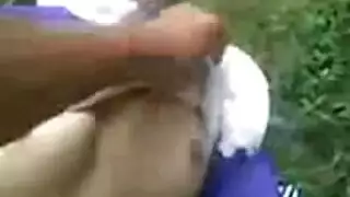 اختناق من مص عميق يؤدي إلى قذف منوي ضخم على الوجه