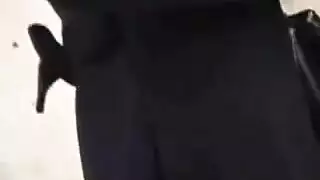 مطلقة تنكحها شاب يدفع كله في طيزها بعنف