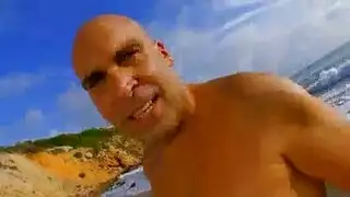 نيرمين ماهر في مشاهد حميمية