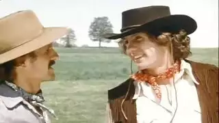 مضاجعة شيميل بكلا مجموعتي الأعضاء التناسلية